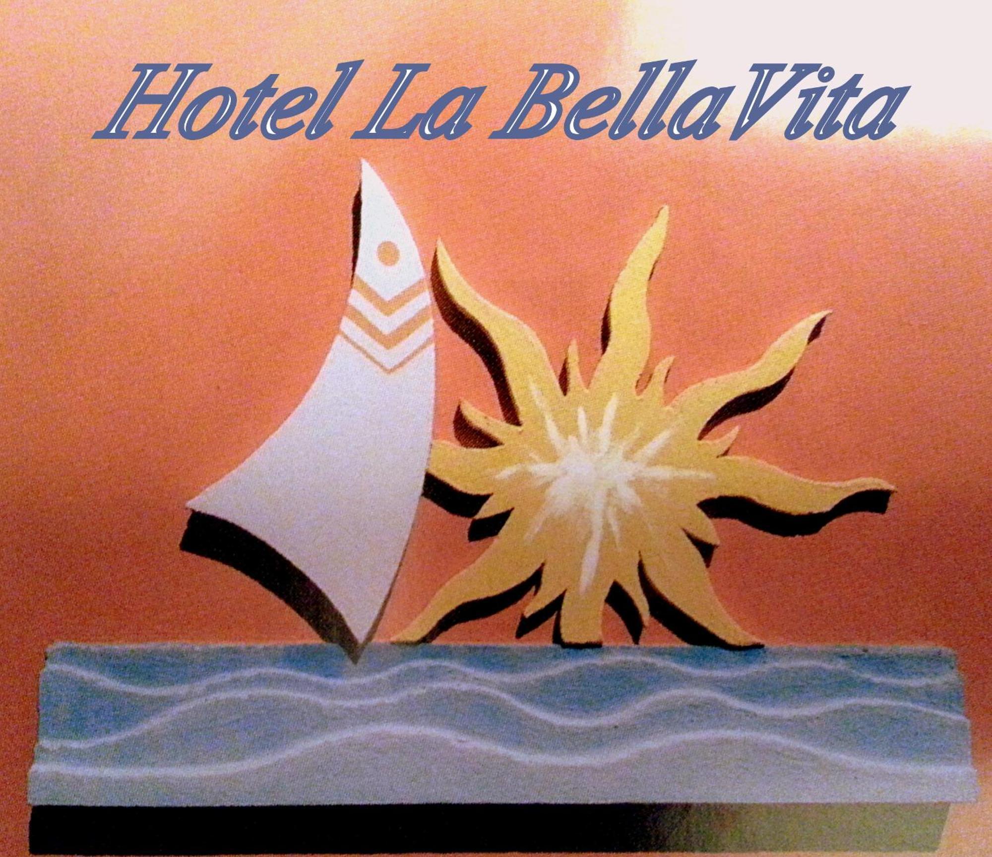 Hotel La Bella Vita リミニ エクステリア 写真